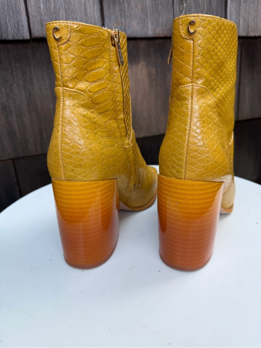 Circus by Sam Edelman booties yellow textured faux leather heels Sz 9.5 - Picture 3 of 10